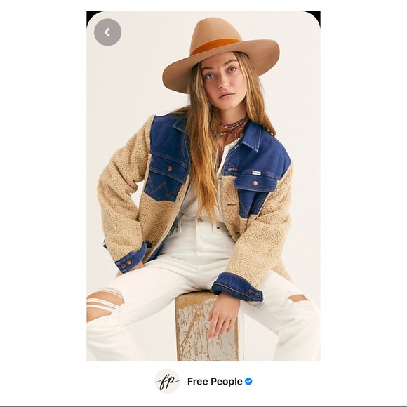 Wrangler Oversized Patch Sherpa Jacket 